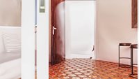 White-Shell-House_popup_07-copy-2.jpg